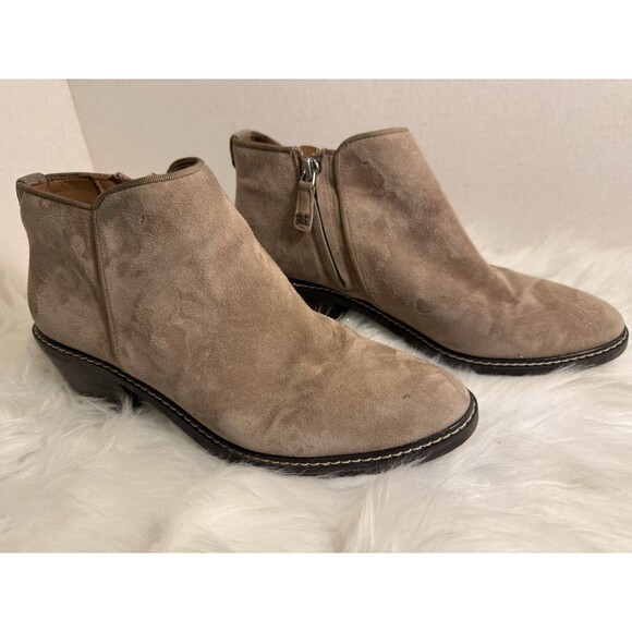Sam Edelman Shoes - Sam Edelman Pryce Sz 8.5 Chelsea Suede Ankle Booties Boots Weatherproof